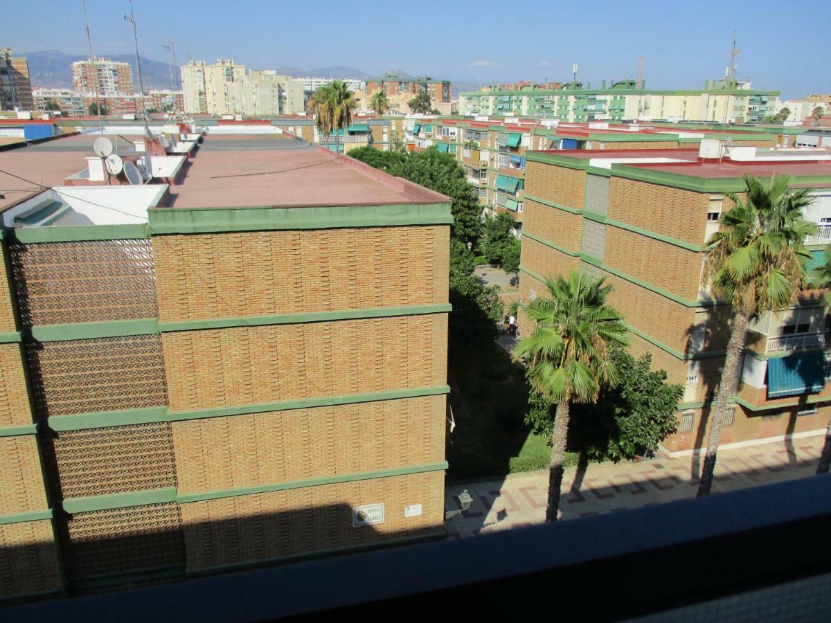 Malaga Oeste Parking-Wifi-Piscina Exterior photo
